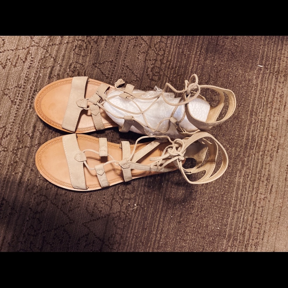 FRYE GLADIATOR SANDALS - Picture 3 of 7